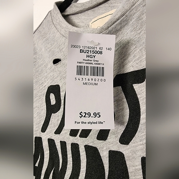 NWT Women's Buckle Distressed Crop Top Shirt - Picture 4 of 4